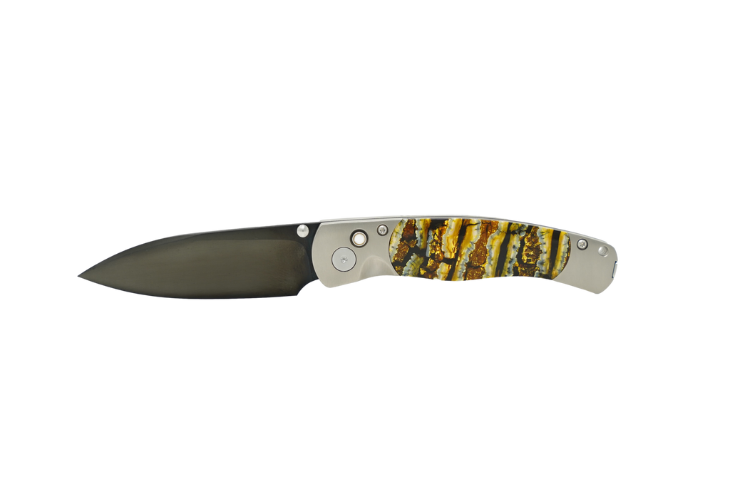 El Rey- DLC Coated VG-10 blade- Yellow dyed Wooly Mammoth Molar