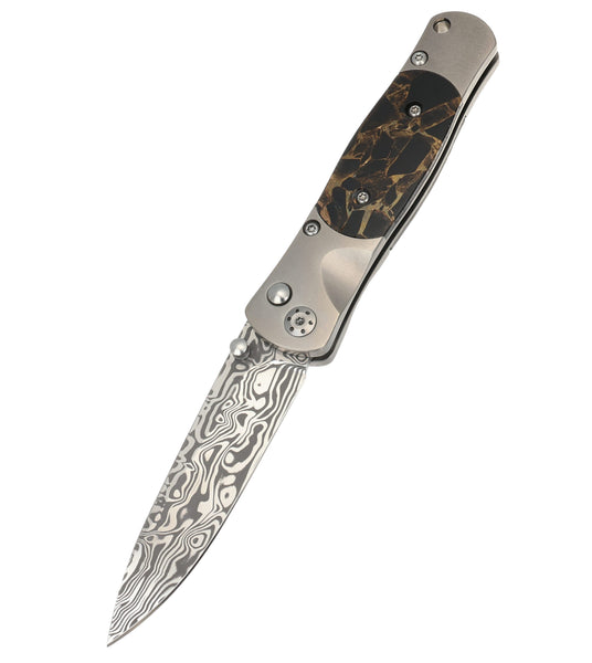 Tesoro Button Lock – Damasteel® Bi-Frost & Black Buffalo with Bronze